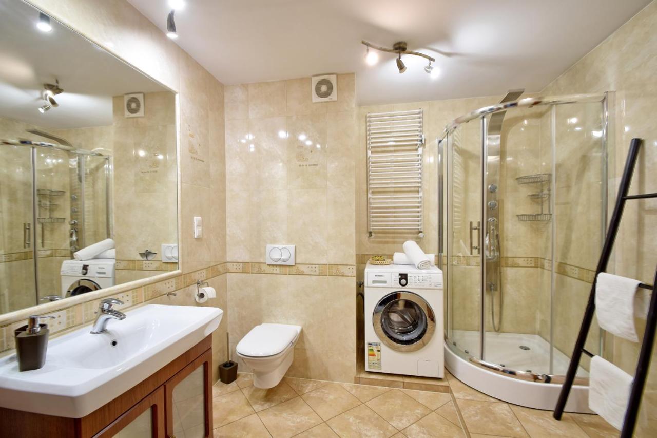 Apartament Starowka Gostom Apartment โควอบเซก ภายนอก รูปภาพ